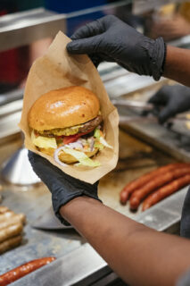 Bellys - Der Nachtwürstelstand am Grazer Hauptplatz