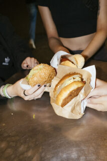 Bellys - Der Nachtwürstelstand am Grazer Hauptplatz