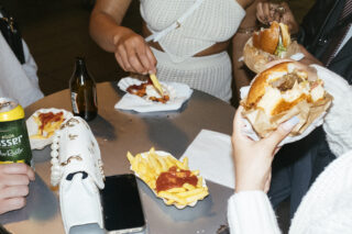 Bellys - Der Nachtwürstelstand am Grazer Hauptplatz